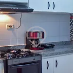 Pitangueiras - LINDO apto - 2 dorm com WiFi 250mbps